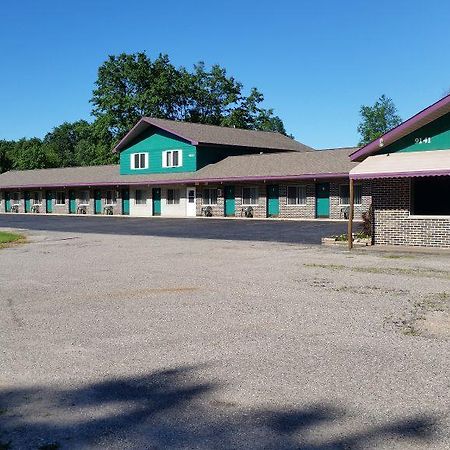 North Winds Lodge Prudenville Экстерьер фото